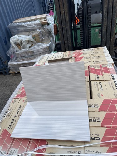 Sqm spanish ceramic tiles - spanish,
